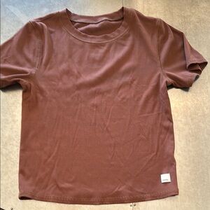 Vuori Pose Fitted Tee, Hazelnut, M